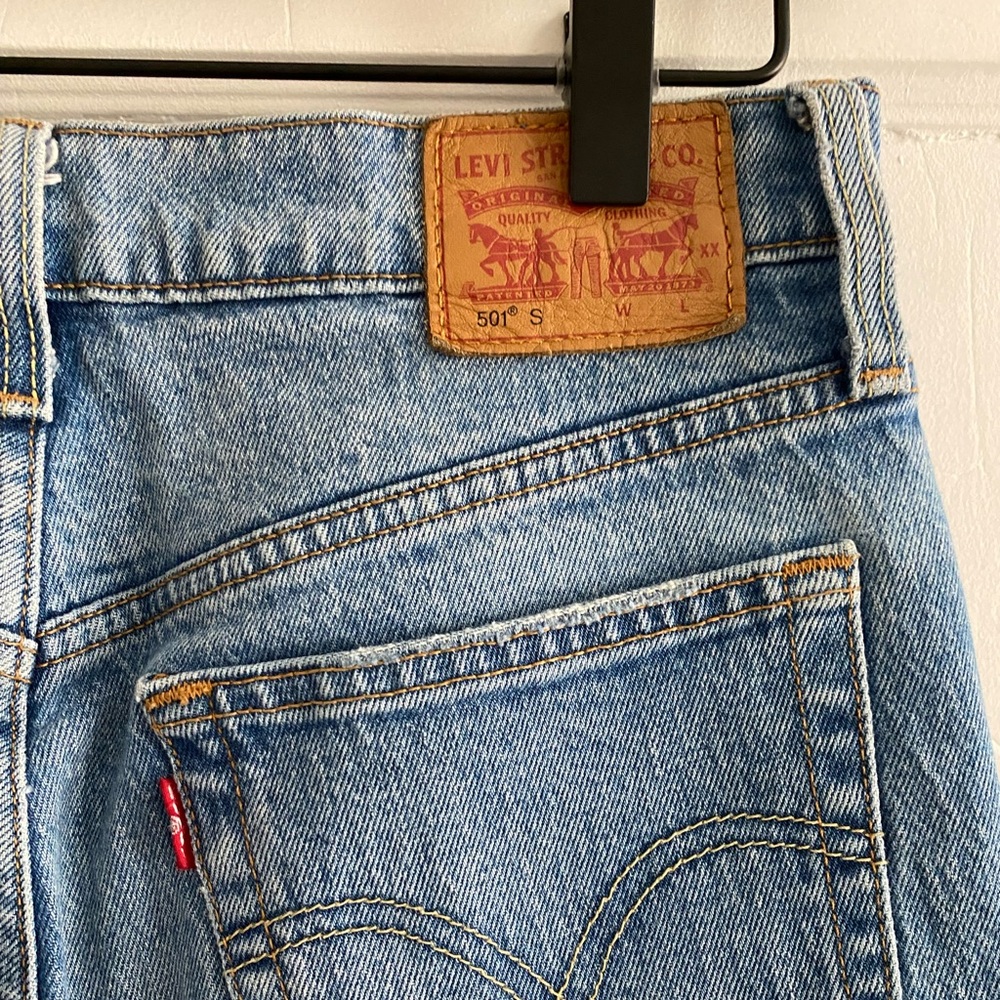 Levi’s 501 High Rise Mom Jeans
